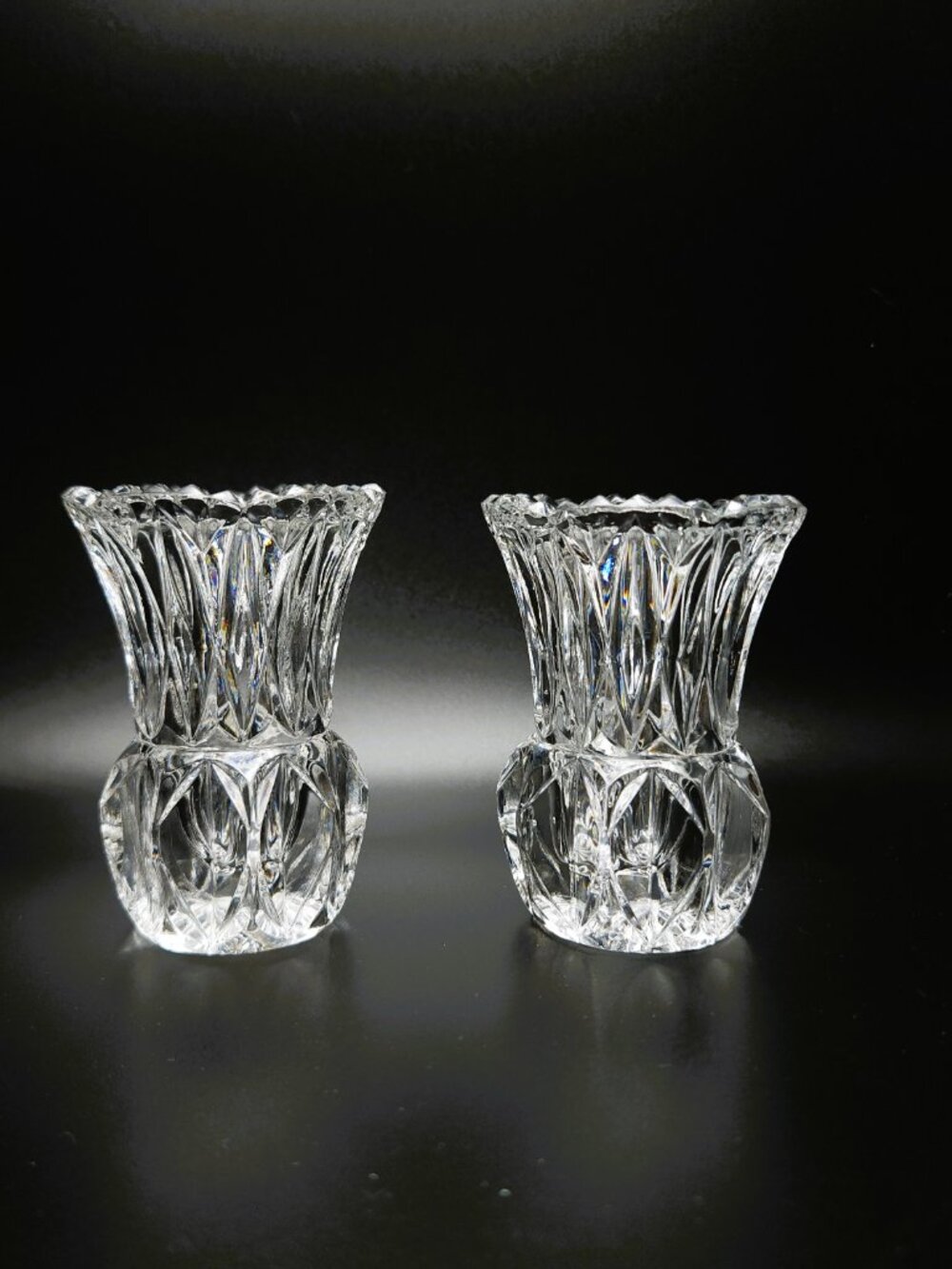 Vintage Clear Glass Bud Vases Pair Starburst Fan Pattern Small 3.5" Matching Set